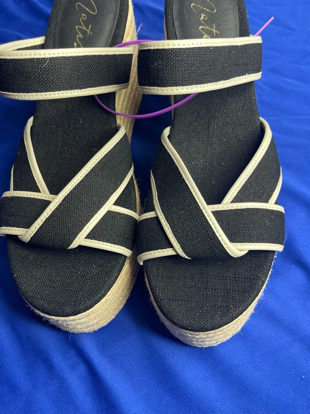 New Matisse Palm beach Black Canvas Espadrille Wedge Sandals w/Cream Trim size 9